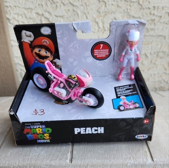 2.5 Inch Princess Peach Action Figure‎ And Accessories With Pull Back Racer - Picture 9 of 9
